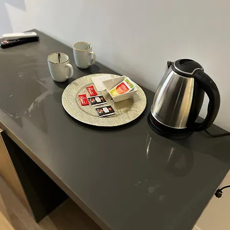 Elia 4*